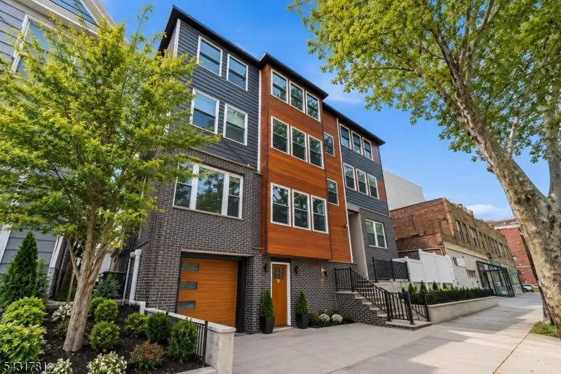 2249 John F Kennedy Blvd, Jersey City, NJ 07304 - #3