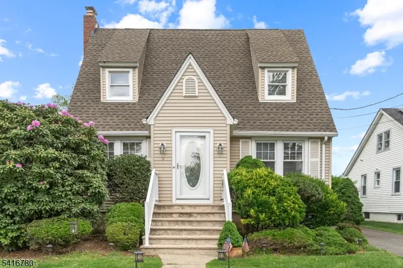 9 Saint Charles Ave, West Caldwell, NJ 07006 - #1