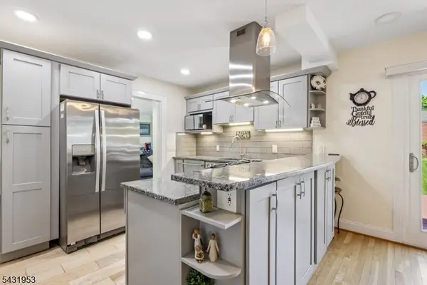 16 Fairmount Ave, Clifton City, NJ 07011