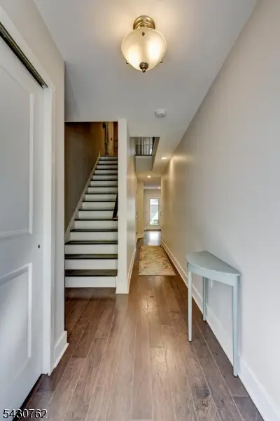 402 Saratoga Ct, Branchburg, NJ 08876 - #2
