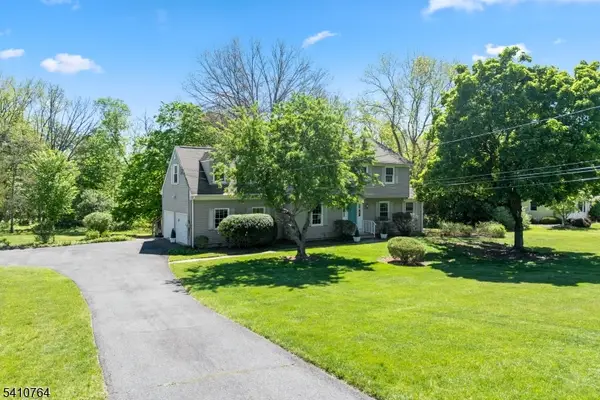 11 Whippoorwill Way, Montgomery Twp., NJ 08502