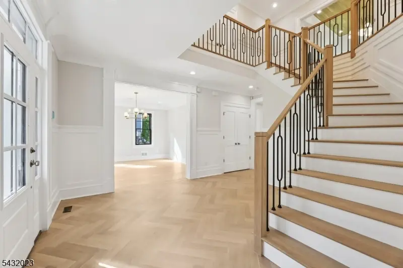 25 Beverly Rd, Madison, NJ 07940 - #3