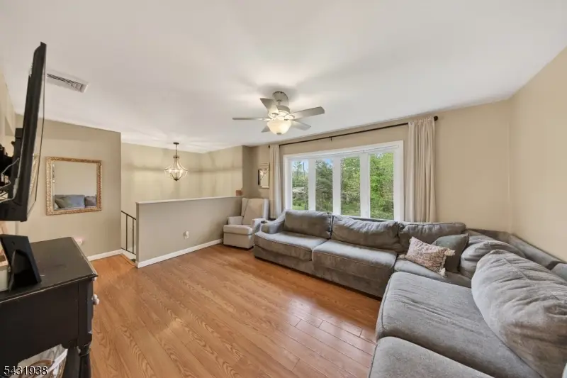 13 Valley Drive N, Vernon Center, NJ 07862 - #2