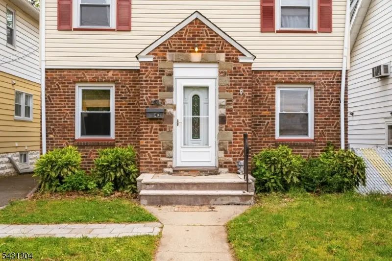 43 Smallwood Ave, Belleville, NJ 07109 - #1