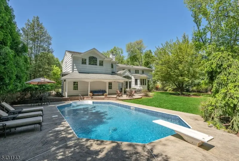 411 Snyder Rd, Wyckoff, NJ 07481 - #2