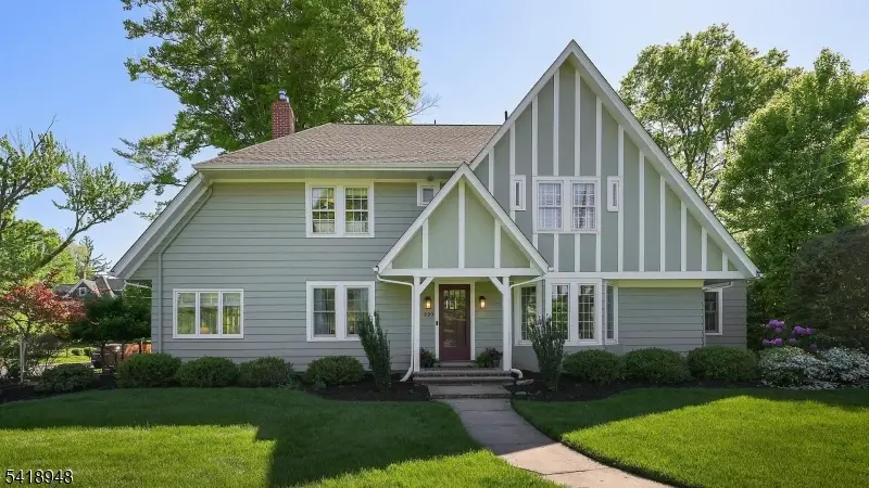 220 S Euclid Ave, Westfield, NJ 07090 - #2