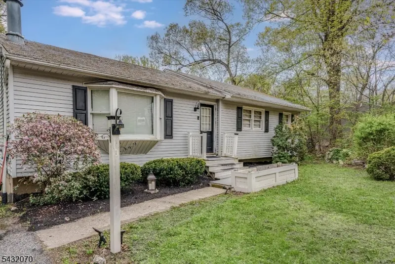 47 Woodland Dr, Vernon, NJ 07462 - #3