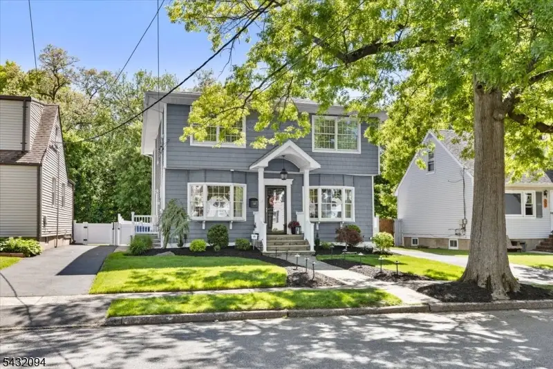 347 W Passaic Ave, Rutherford, NJ 07070 - #3