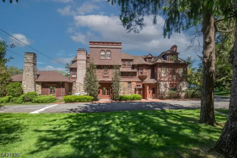 230 Mendham Rd, Bernardsville, NJ 07924 - #2