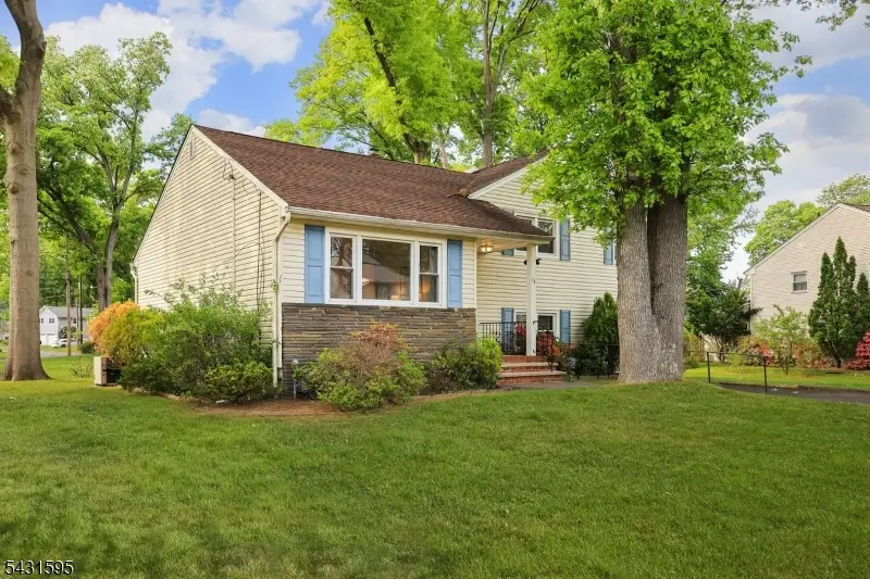 14 Chester Lang Place, Cranford, NJ 07016 - #2