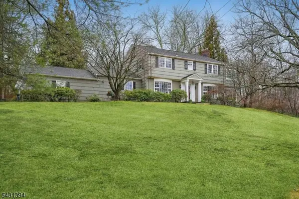 29 Blackberry Ln, Morris Twp., NJ 07960