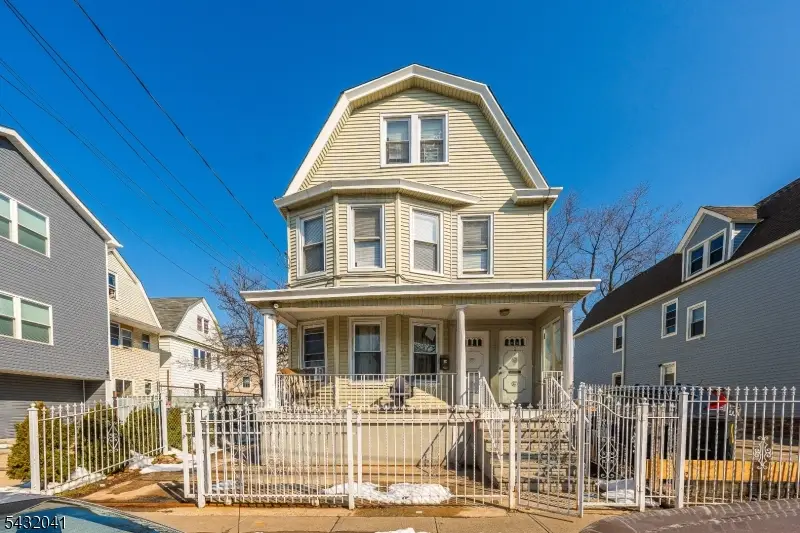 1039 Anna St, Elizabeth, NJ 07201 - #1