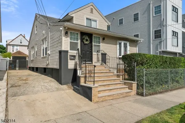 374 E 27th St, Paterson City, NJ 07514