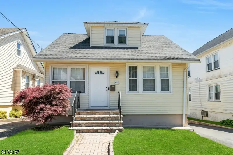 330 Southside Ave, Haledon, NJ 07508 - #1