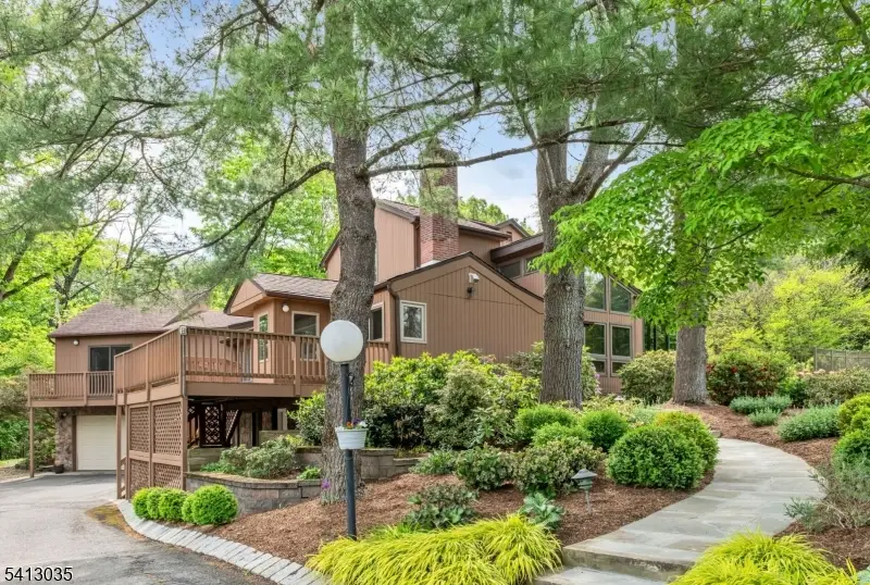 994 Mountain Ave, Berkeley Heights, NJ 07922 - #1