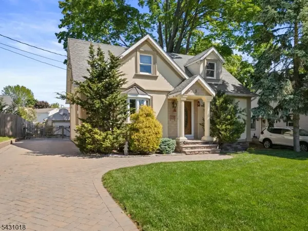 8 Garry St, Manville Boro, NJ 08835