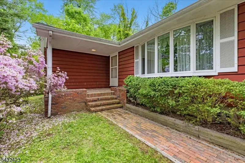 111 E Mountain Rd, Hillsborough, NJ 08844 - #3