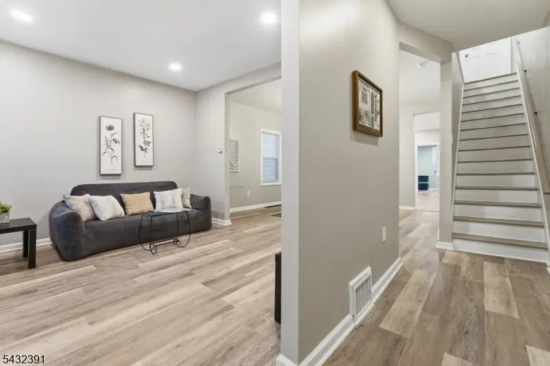 58 Bennett St, Phillipsburg, NJ 08865 - #2