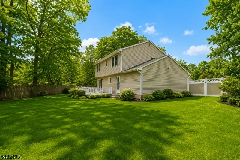 9 Sycamore Ln, Piscataway, NJ 08854 - #3