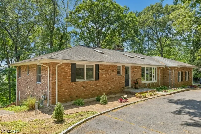 783 Long Hill Rd, Long Hill, NJ 07933 - #2