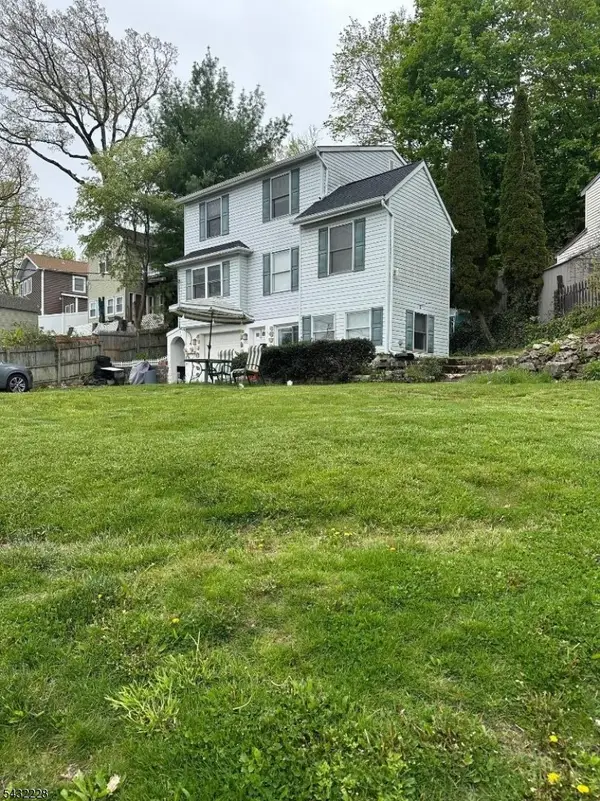100 Shore Rd, Jefferson Twp., NJ 07849
