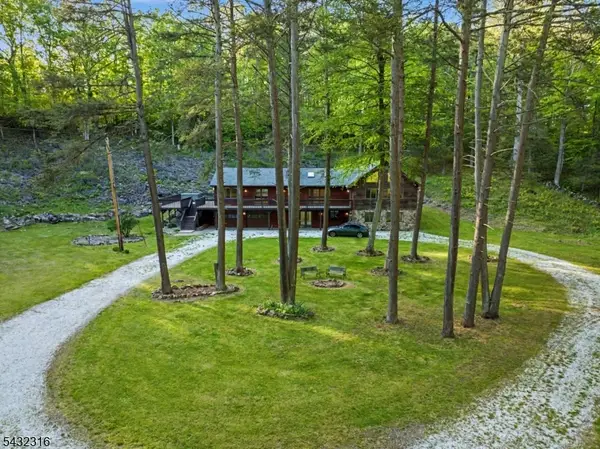 1127 Dark Moon Rd, Frelinghuysen Twp., NJ 07860
