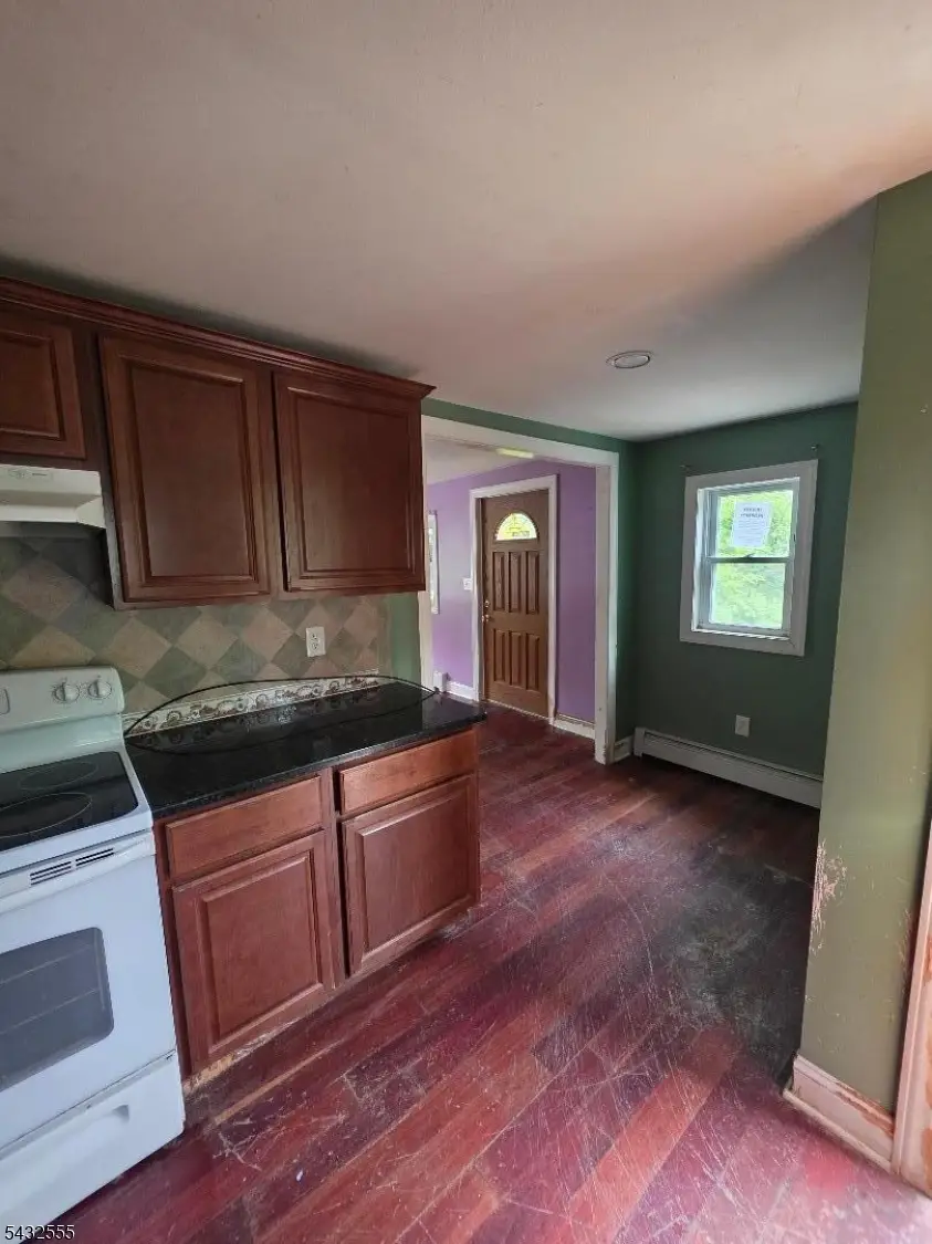 11 Oak St, Haskell, NJ 07420 - #3