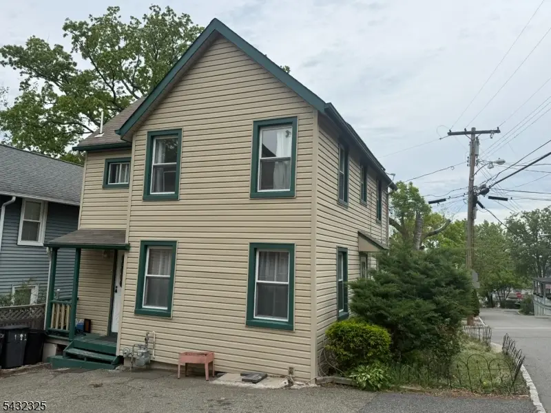 18 Fletcher Pl, Mount Tabor, NJ 07878 - #2