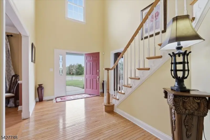 1 Beehive Ln, Raritan, NJ 08822 - #3