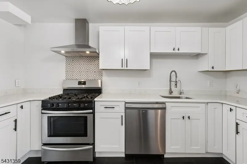 63 Garrison St, Newark, NJ 07105 - #1