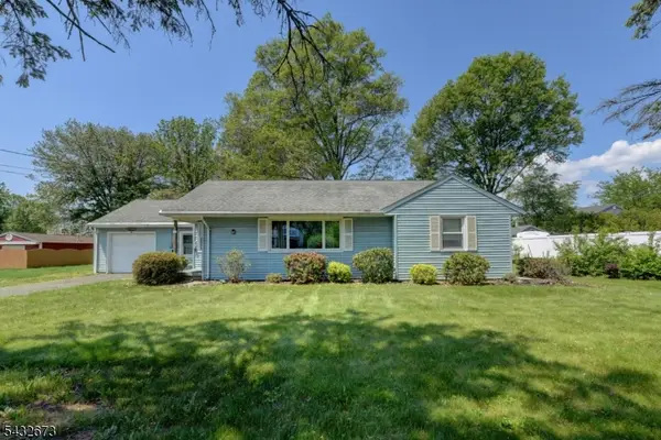 68 Comly Rd, Lincoln Park Boro, NJ 07035
