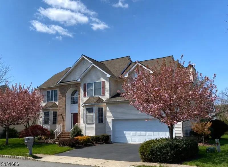 22 Muirhead Ct, Belle Mead, NJ 08502 - #1