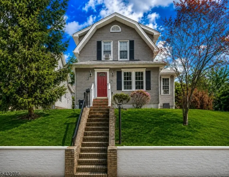 71 Spring St, Nutley, NJ 07110 - #1