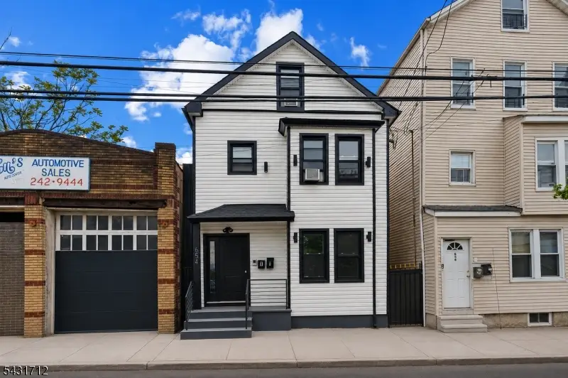 654 S 12th St, Newark, NJ 07103 - #1