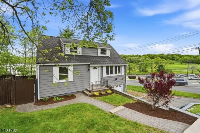1 Lorelei Rd, West Orange, NJ 07052 - #3