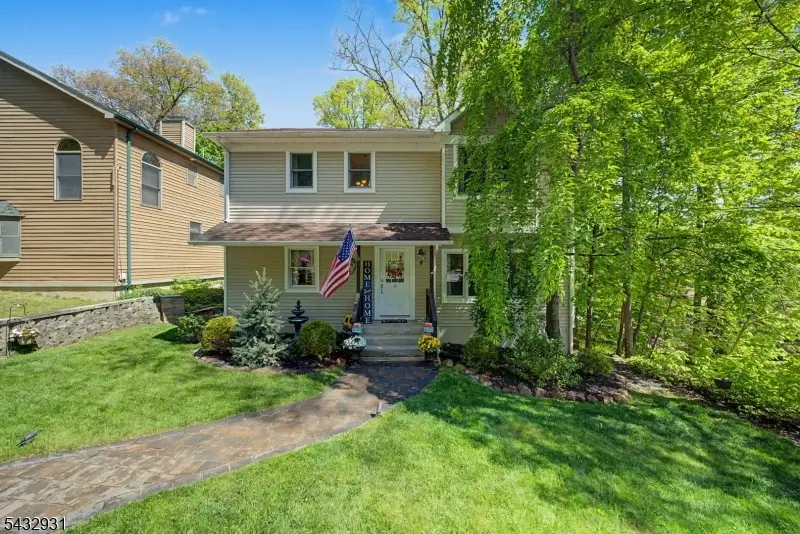 10 S Parkway, Lake Hopatcong, NJ 07885 - #1