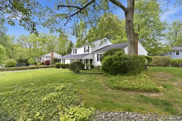 17 Symor Dr, Morris Twp., NJ 07960
