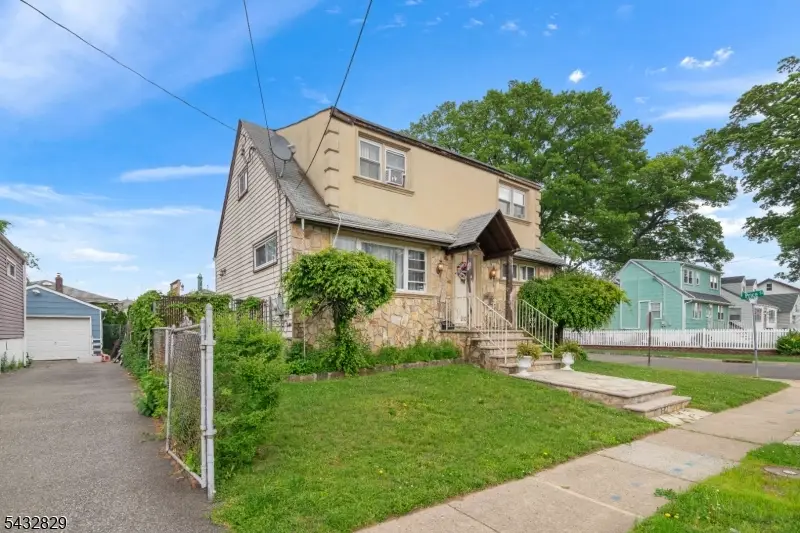 200 Bradford Ave, Linden, NJ 07036 - #3