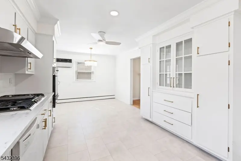 663 Mountain Ave, Springfield, NJ 07081 - #2