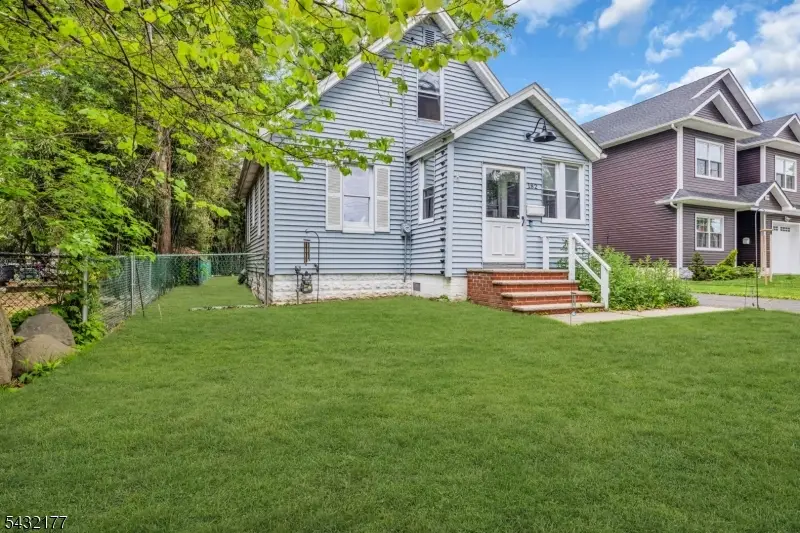 182 Baltimore Ave, Cranford, NJ 07016 - #2