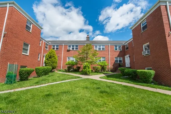 284 Claremont Ave #A3, Verona Twp., NJ 07044