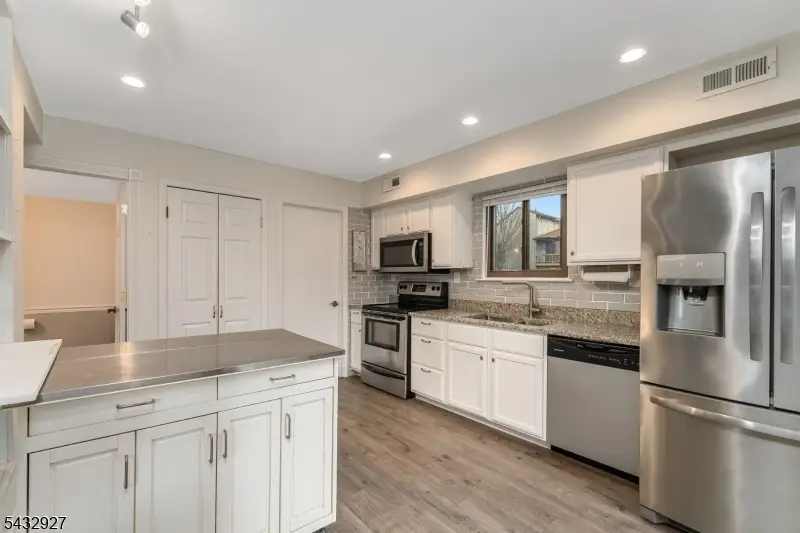 251 1A Gemini Dr, Hillsborough, NJ 08844 - #3