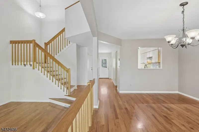 33 Cedarwood Ter., Woodland Park, NJ 07424 - #3