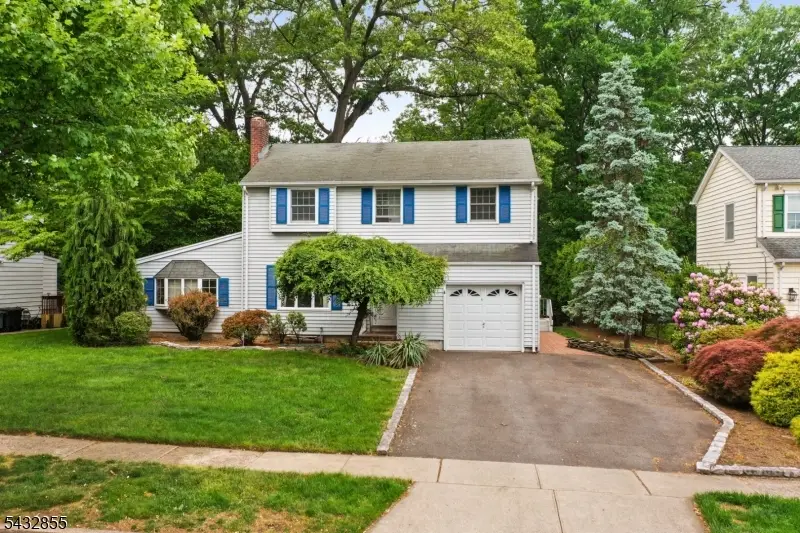 557 Monroe Ct, River Edge, NJ 07661 - #3