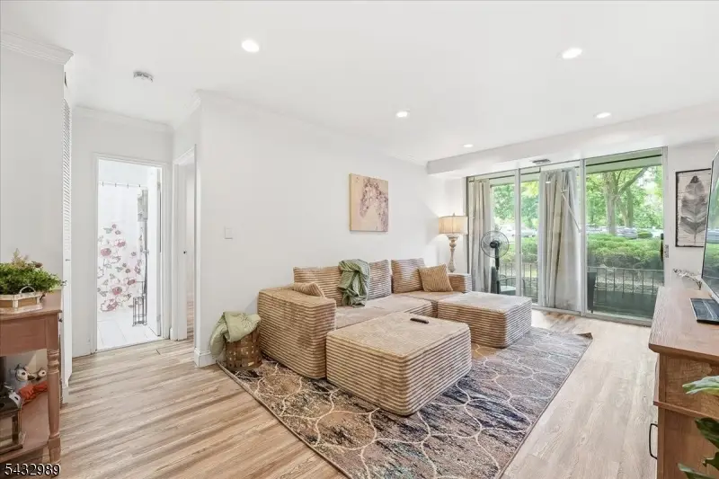 456D River Rd, Nutley, NJ 07110 - #1