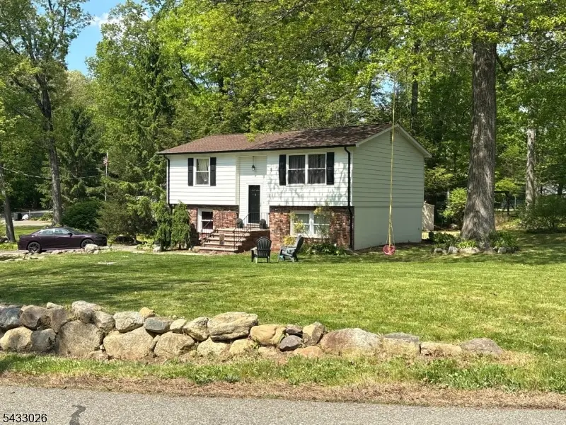 19 Circle Dr, Oak Ridge, NJ 07438 - #3