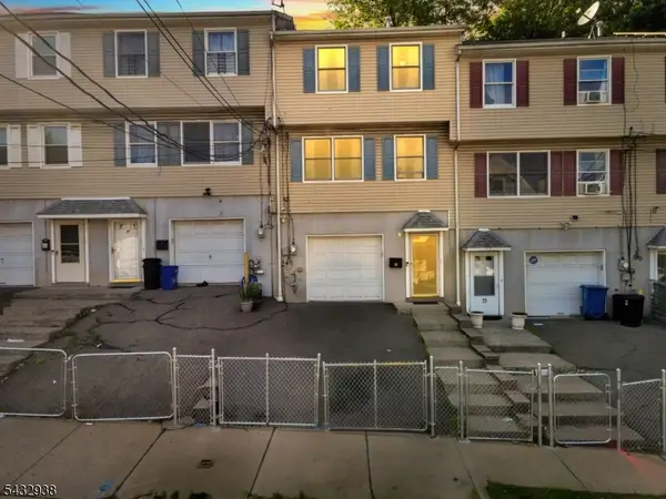 69 N 4th St, Paterson City, NJ 07522