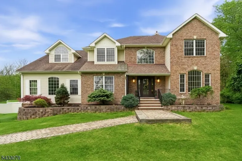 9 Valley Manor Dr, Sparta, NJ 07871 - #2