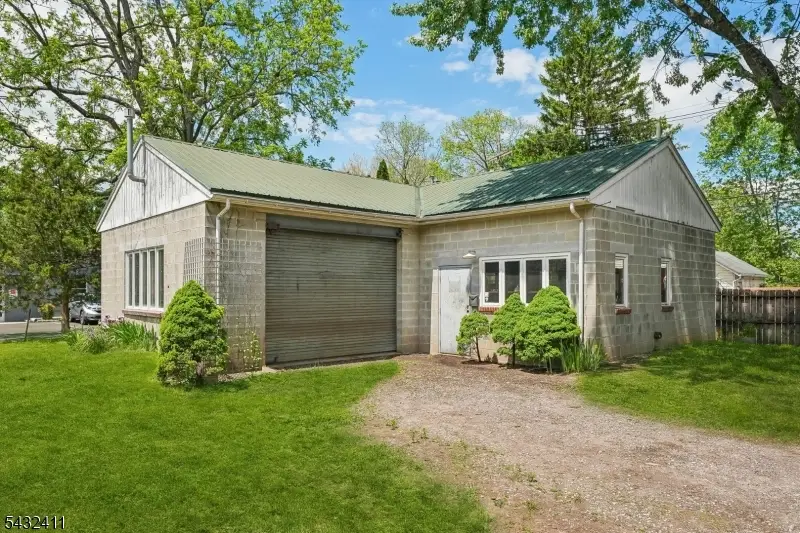 241 N Main St, Lambertville, NJ 08530 - #2
