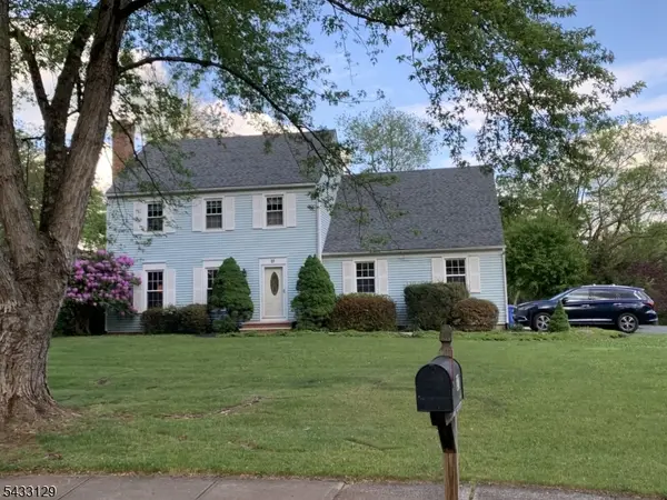 27 Tall Cedar Ct, Montgomery Twp., NJ 08502